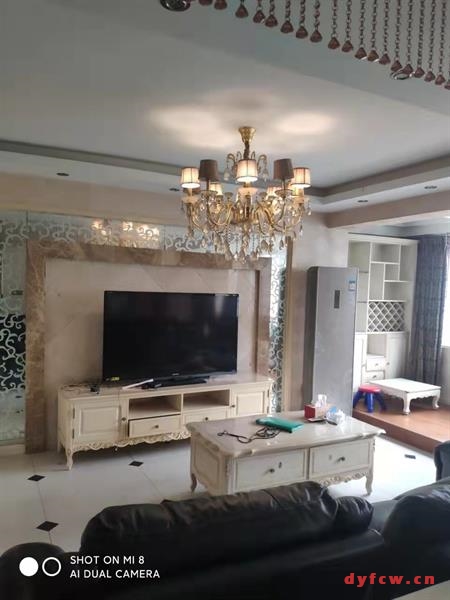 凤翔花园精装好房3房/2厅/2卫朝南142平米118.8万