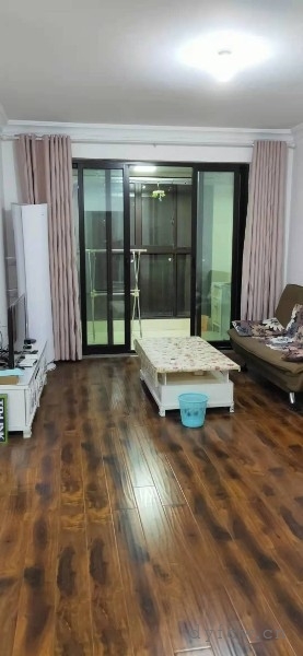 吾悦华府精装好房2房/2厅/1卫朝南95平米1900元/月