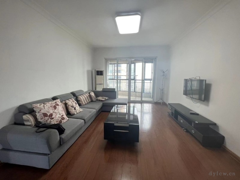 碧桂园简装好房3房/2厅/2卫朝南135平米129.8万