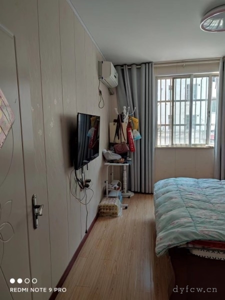 幸福小区精装好房3房/1厅/1卫朝南95平米74.8万