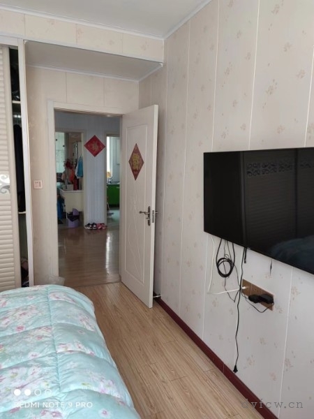 幸福小区精装好房3房/1厅/1卫朝南95平米74.8万