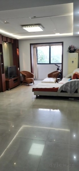 紫荆花园精装好房3房/2厅/1卫朝南110平米88.8万