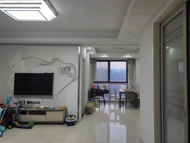 昆仑华府精装好房3房/2厅/2卫朝南137平米123.8万