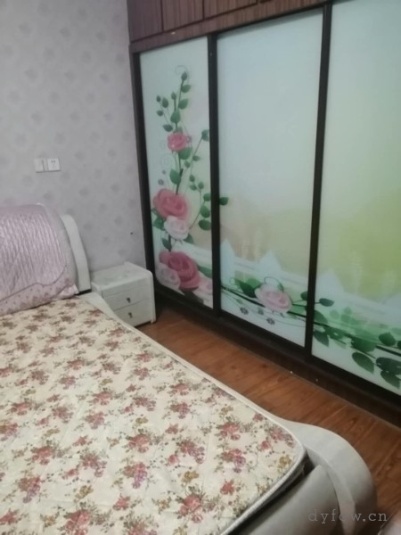 玉泉小区精装好房2房/1厅/1卫朝南85平米1300元/月
