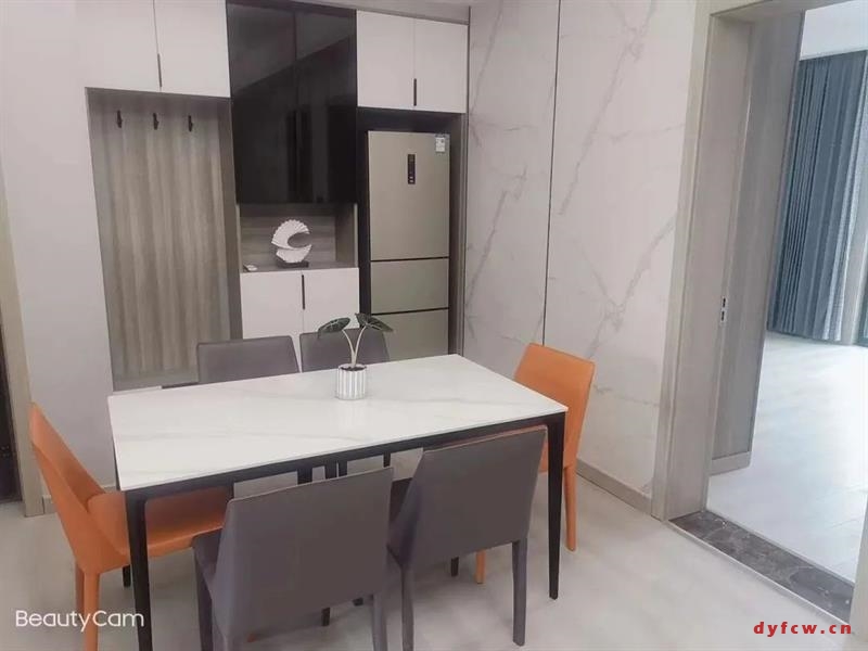 玉泉小区精装好房3房/2厅/1卫朝南93平米73.8万