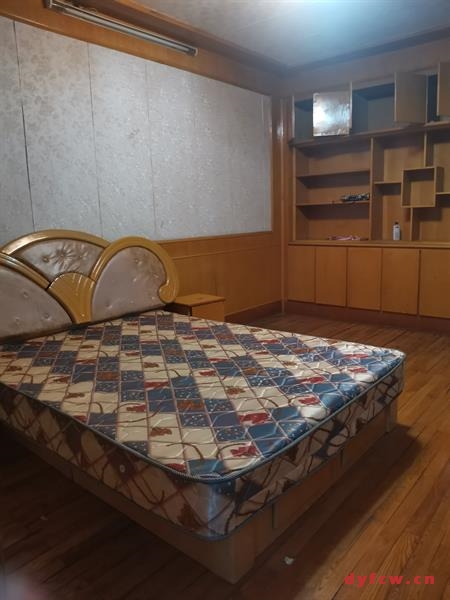 钟发小区精装好房3房/1厅/1卫朝南106平米61.8万