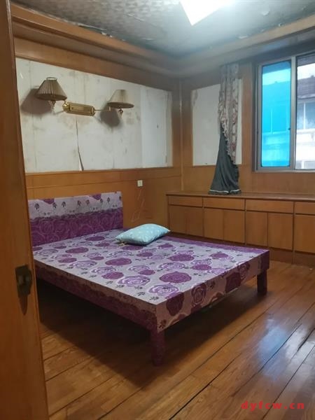 钟发小区精装好房3房/1厅/1卫朝南106平米61.8万