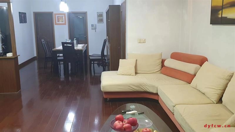 凤翔花园精装好房3房/2厅/2卫朝南120平米105万