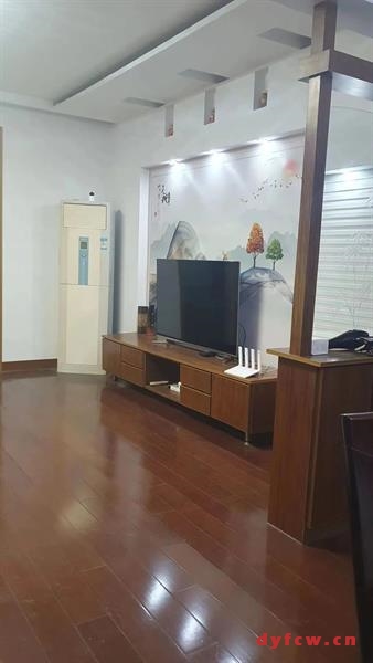 凤翔花园精装好房3房/2厅/2卫朝南120平米105万