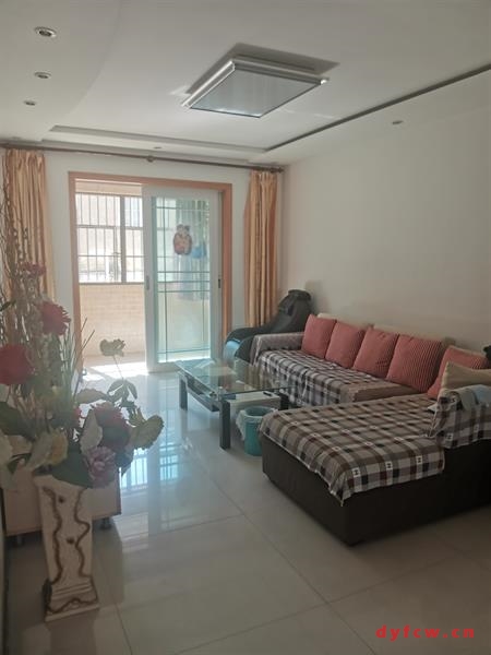 金凤凰花园精装好房2房/2厅/1卫朝南112平米102.6万