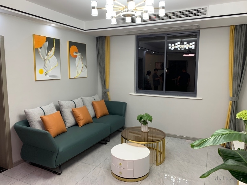 曲园小区豪装好房3房/2厅/1卫朝南98平米88.8万