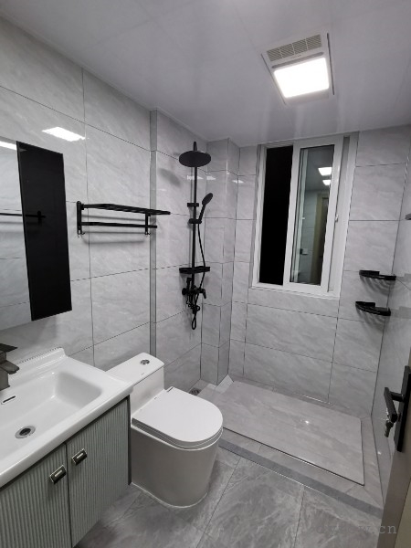 嘉荟新城豪装好房3房/2厅/2卫朝南133平米103.8万