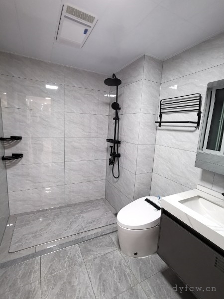 嘉荟新城豪装好房3房/2厅/2卫朝南133平米103.8万