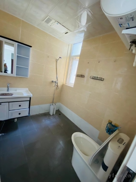 嘉荟新城精装好房3房/2厅/1卫朝南89平米60.8万