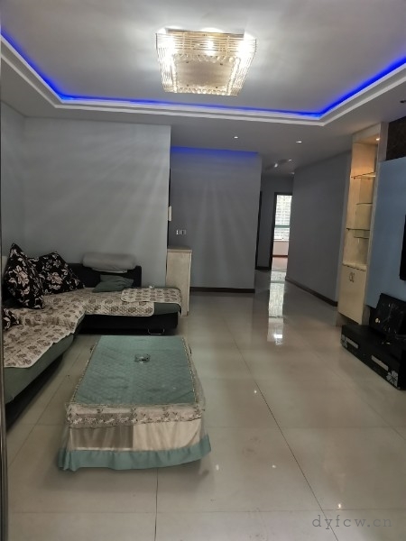 金鼎城市精装好房3房/2厅/1卫朝南112平米75万