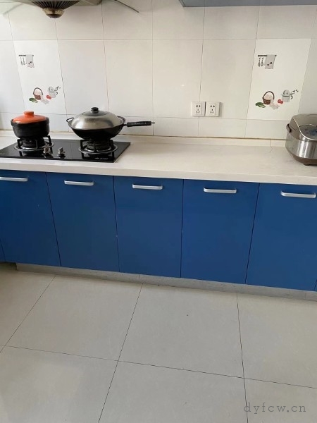 云天花园精装好房3房/2厅/2卫朝南142平米82.6万