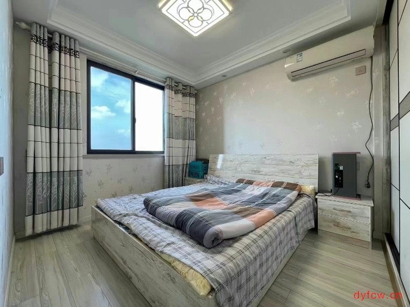 幸福里精装好房3房/2厅/2卫朝南127平米138.8万