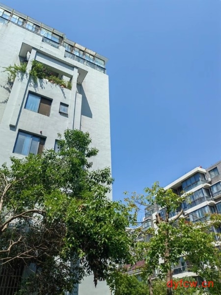 新香草苑黄金楼层98平方2室2厅新精装实施齐全独库