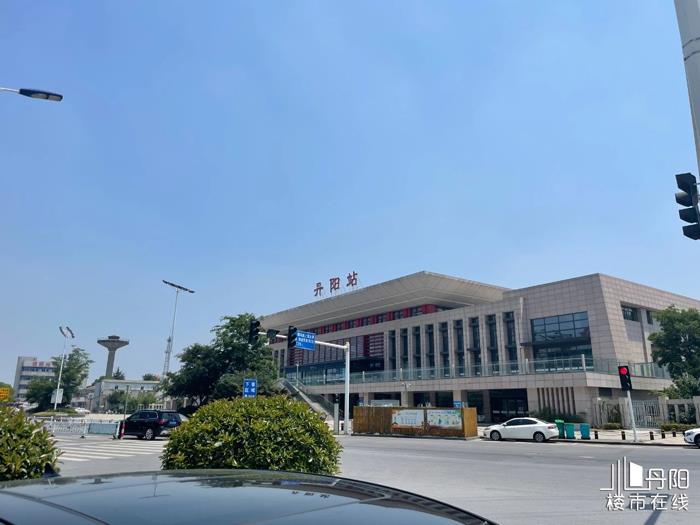 中国金茂和眼镜小镇公司项目成功签约